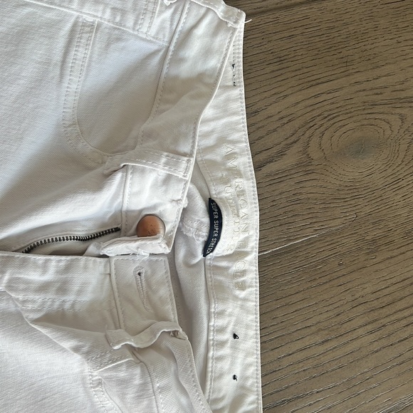 American eagle super super stretch jegging white jeans size 2 great condition - Picture 4 of 5